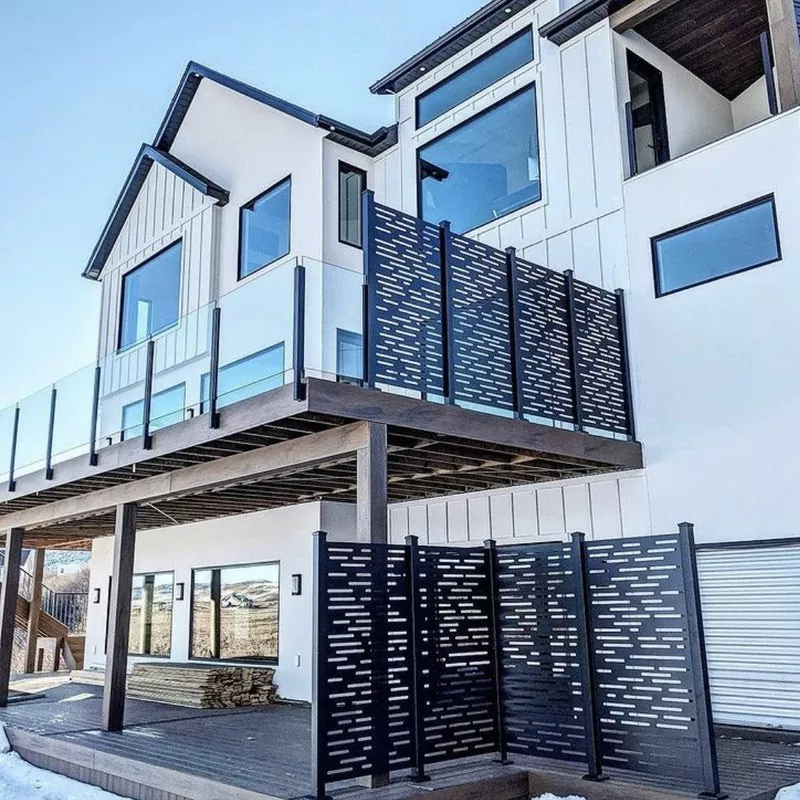 Pantalla de privacidad de metal